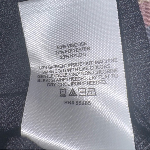 Express V-Neck Sweater - Medium - Picture 5 of 5